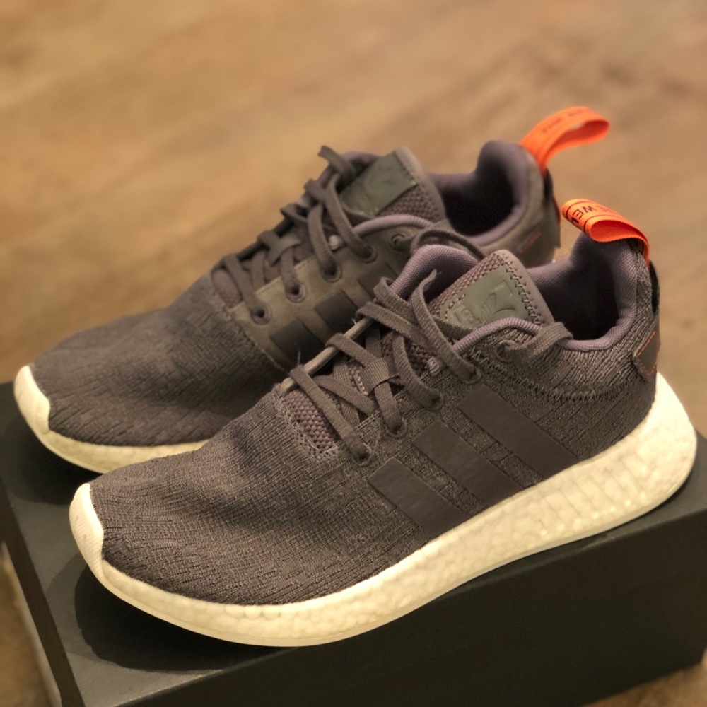 Adidas NMD R2